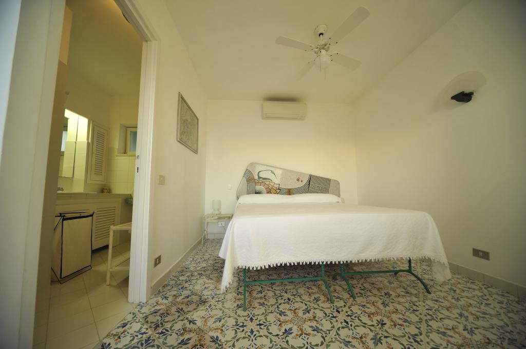 Isola Di Eea Bed & Breakfast San Felice Circeo Room photo